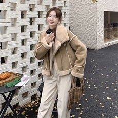 【新款现货】皮毛一体麂皮短款保暖机车服外套99033款P195K278，女装短外套，2C316