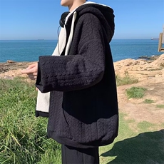 黑色