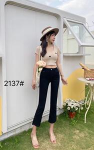 夏季新品上市，休闲百搭街拍减龄范图片