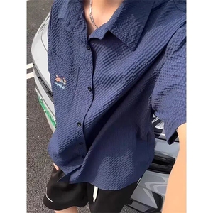 腊肠狗刺绣短袖衬衫男夏季薄款肌理感泡泡纱高级感潮流半袖衬衣服图片