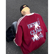 酒红色