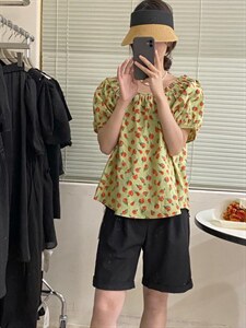 夏季可拉肩花衫图片