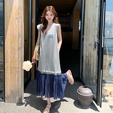灰色韩版学院风减龄无袖背心连衣裙女2025夏季新款清纯系气质长裙，女装连衣裙，浙宝220