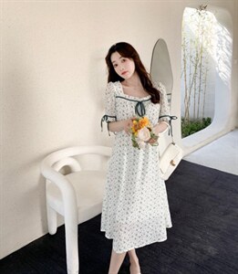 现货夏季新款绣花连衣裙,女装连衣裙,西子阁