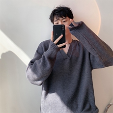 深灰色