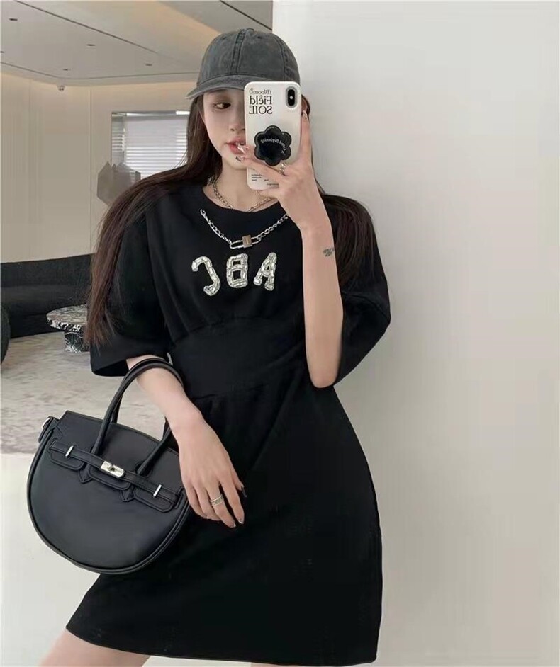 夏季新款休闲重工连衣裙，女装连衣裙，格瑞琪