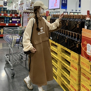 咖色撞色拼接连帽连衣裙女春季2025新款遮肉休闲宽松长款卫衣裙图片