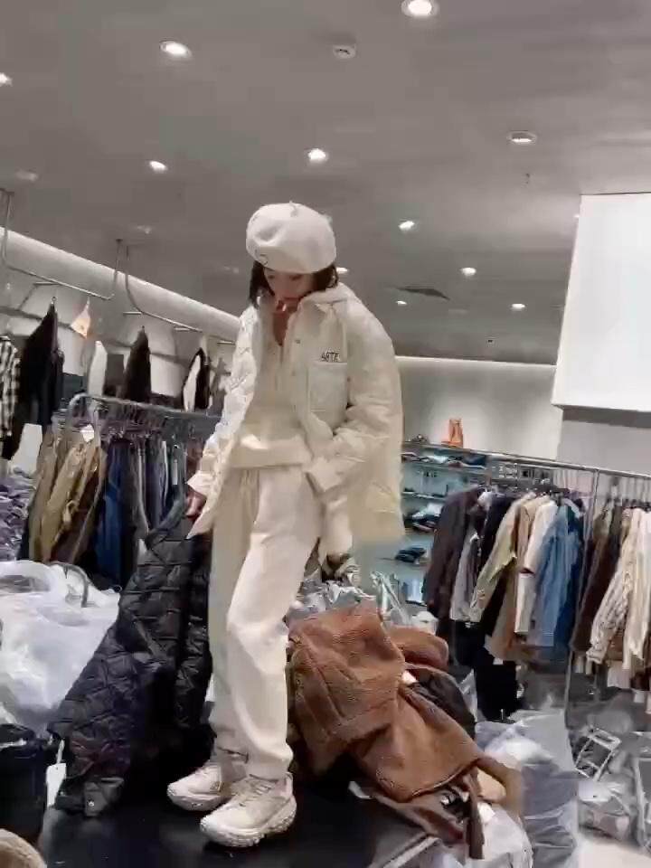 压格外套，其它，巴黎衣都