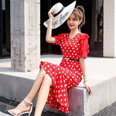 连衣裙2022年夏季五分袖中长款25-29周岁通勤V领中腰常规件，女装连衣裙，卡杰菲