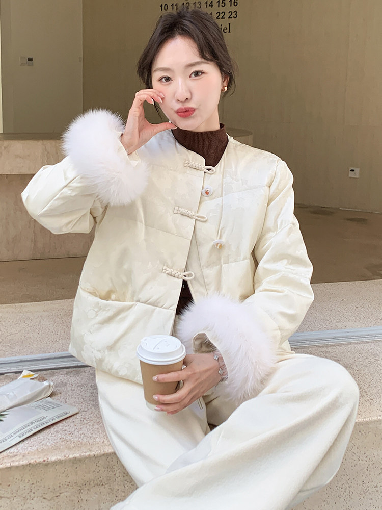 新中式人丝提花羽绒服女冬季欧货高端狐狸毛袖口90白鸭绒保暖外套,女装羽绒服,纯色衣恋