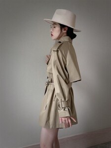 风衣外套图片