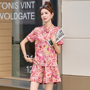 新中式国风印花套装女2025夏新款气质减龄复古盘扣上衣短裤两件套图片