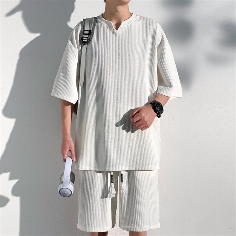 2025夏季新款港风光影墙大码V领短袖T恤套装M-5XHQ24486-P60,男装T恤,电商A022