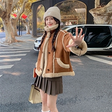 新款现货主推皮毛一体外套9896-P185-K268，女装短外套，2C129