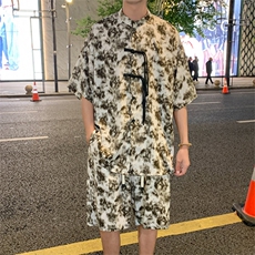 咖啡色