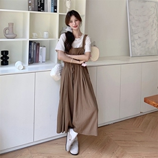 时尚套装女夏季休闲洋气减龄显瘦短袖T恤背带阔腿裤两件套，女装套装/套裙，维壹