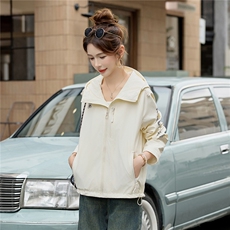 时尚休闲连帽外套女2025秋装新款小个子宽松短款派克风衣夹克上衣，女装短外套，靓星雨