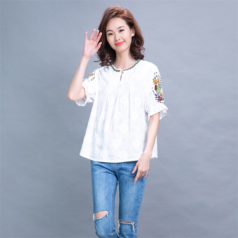 植物花卉褶皱绣花2021年夏季百搭套头优雅韩版显瘦T恤，女装T恤，独衣靓