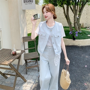 减龄氛围感马甲T恤阔腿裤套装女夏三件套韩系夏日穿搭流行巨好看，女装套装/套裙，吉娜