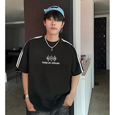 抖音得物高品质二开240克宽松纯棉美式潮牌三条杠织带短袖T恤，男装T恤，电商A486