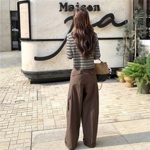 设计感韩版休闲运动套装女春秋美式复古条纹开衫阔腿裤三件套潮图片