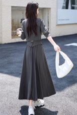 高级感灰色套装裙女2025春新款修身显瘦气质长袖T恤半身裙两件套，女装套装/套裙，盈茜