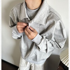 灰色