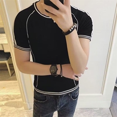 黑色
