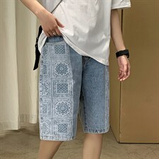 蓝色