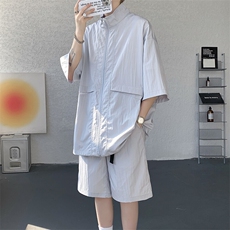 浅灰色
