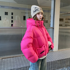 火龙果色连帽羽绒服女冬超火好看高级小众漂亮短款加厚面包服外套，女装羽绒服，2C011