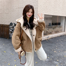 新款双面穿皮毛一体外套2D035-25140P195K288，女装短外套，2D035
