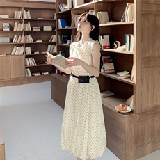 法式波点无袖连衣裙女2025夏季新款高级感气质收腰显瘦花苞背心裙，女装连衣裙，2C159