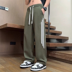 绿色