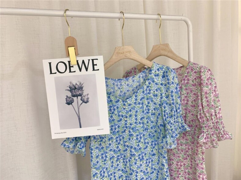 DINOBIENS【现货】韩版方领碎花连衣裙长裙，女装连衣裙，迪诺比亚