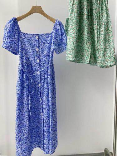 2021连衣裙小碎花，女装连衣裙，密斯倩