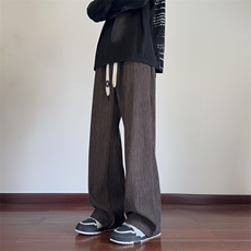 咖啡色