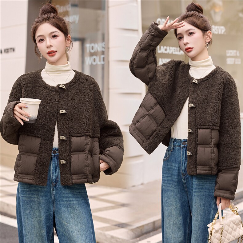 【现货现货】实体店好款羊羔毛拼接轻薄羽绒服短款90白鸭绒外套，女装羽绒服，一安秀