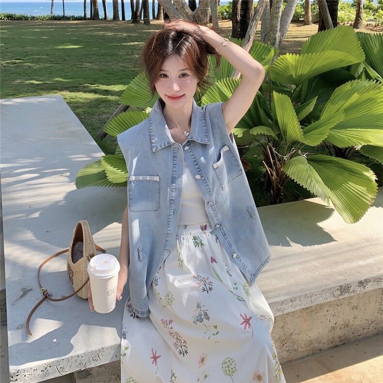 显瘦牛仔马甲碎花温柔女无袖A字裙韩系时尚气质高腰半身裙两件套,女装连衣裙,2C166