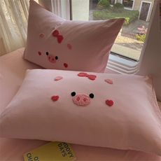 新款水洗棉大版毛巾绣四件套-猪猪女孩，床品套件，一起卖家纺