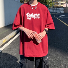酒红色