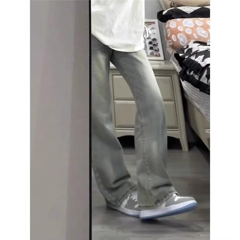 裤子高街痞帅潮牌微喇加绒牛仔裤男款弯刀修身直筒裤ANA99,男装牛仔裤,星座516A