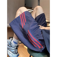蓝色