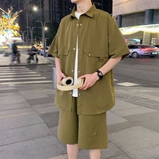 深卡其