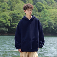 藏青色