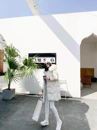 【风姿秀衣】羽绒服，女装羽绒服，风姿秀衣