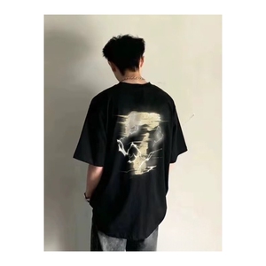 抖音得物 210克现货宽松纯棉美式潮牌印花落肩袖纯棉T恤AT21104图片