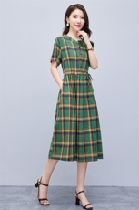 连衣裙2022年夏季潮流舒适简约时尚中长款圆领格子，女装连衣裙，贵人树