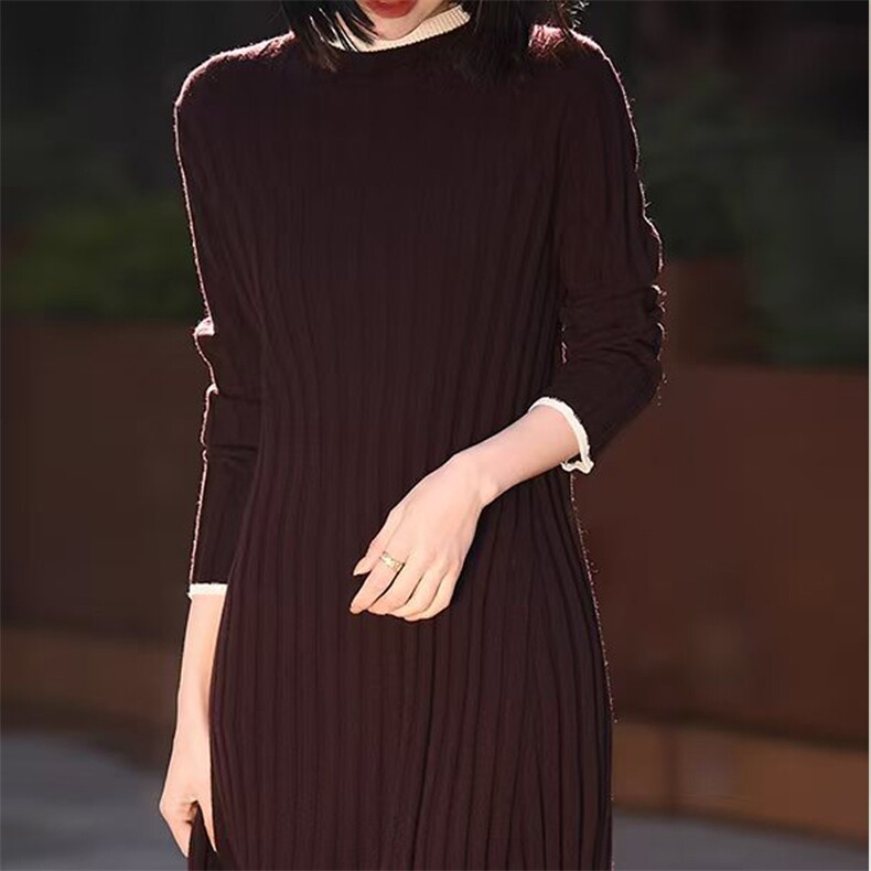 2025年秋季新款拼色圆领羊毛抽条长裙,女装连衣裙,唯若美羊绒