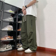 军绿色